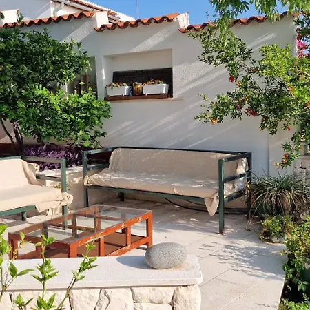 Vila Dalmatia Kanica *